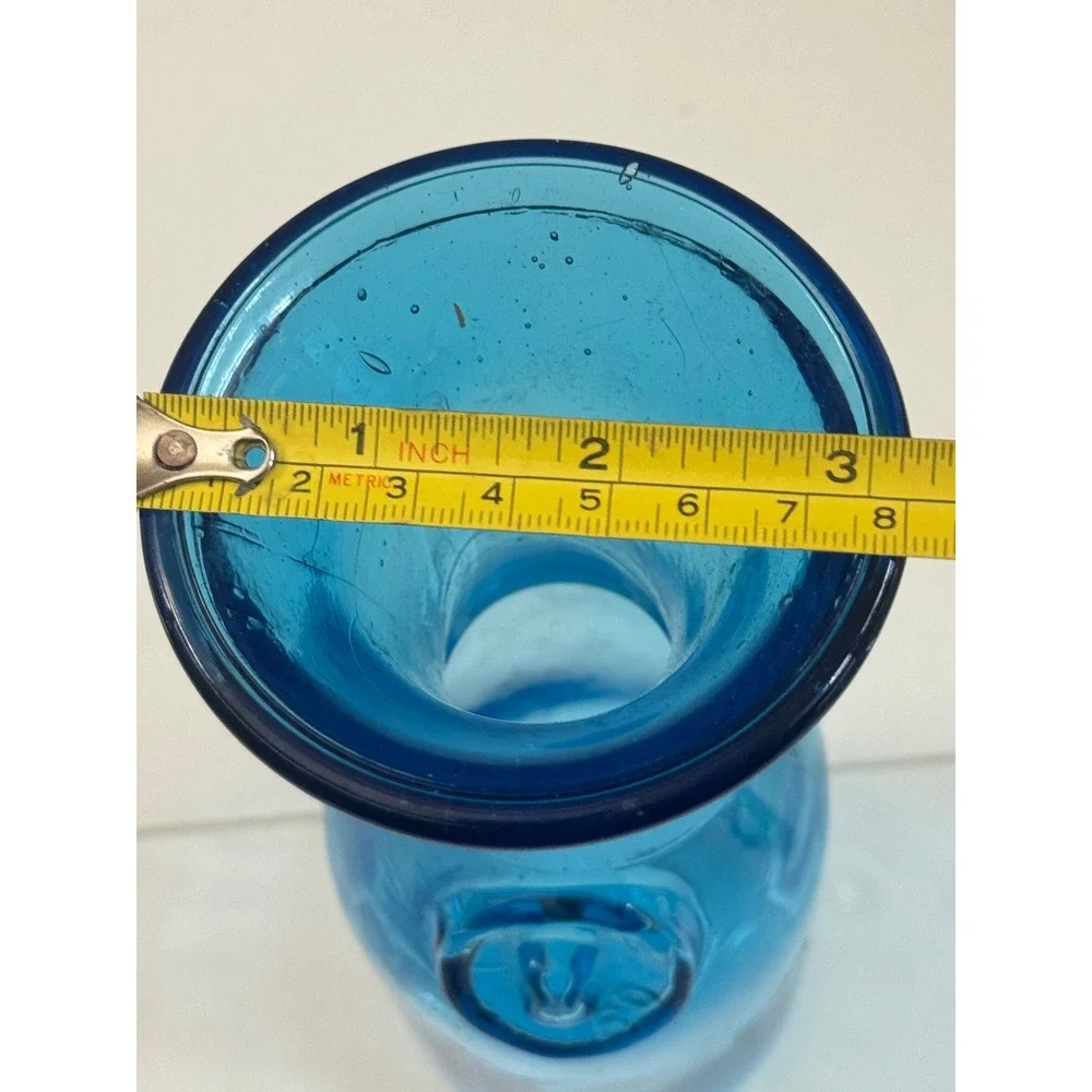 Vintage 1 Litro Blue Glass Carafe Hand Blown Decanter Pitcher Made in Taiwan